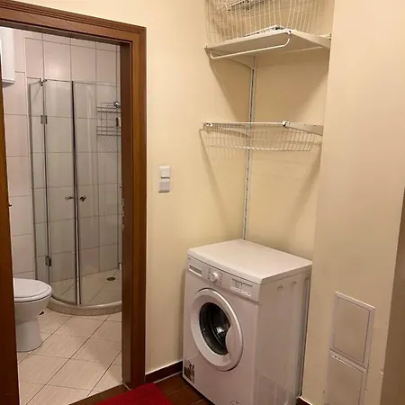 아파트 Charming Apartmnet Near Gondola And Bar Street 반스코