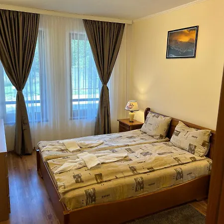 Charming Apartmnet Near Gondola And Bar Street Апартамент Банско