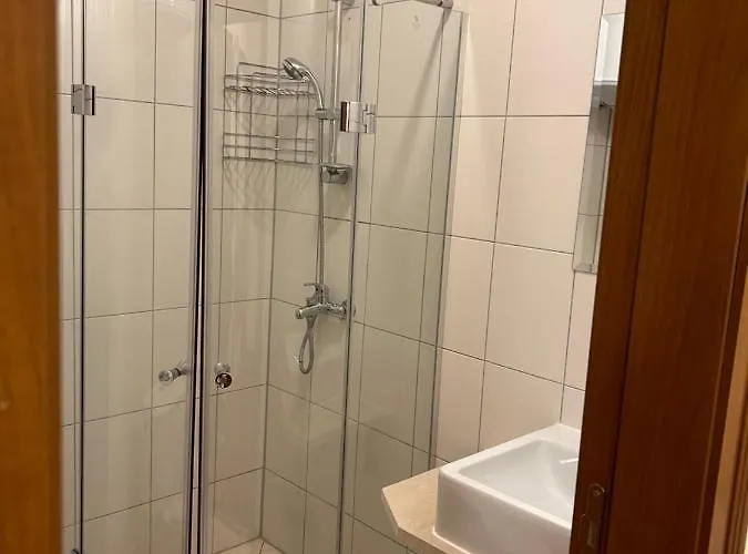 Charming Apartmnet Near Gondola And Bar Street Apartman Banszko